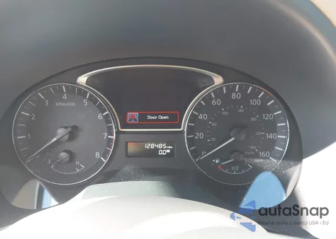 2015 Nissan Altima 2.5 S z USA, uszkodzony, nr VIN 1N4AL3AP9FC246518